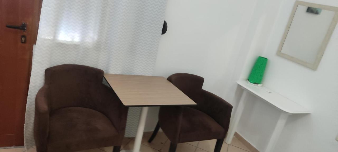 Rina Leilighet Sarandë